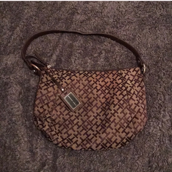 Tommy Hilfiger • Handheld Handbag - Picture 4 of 5